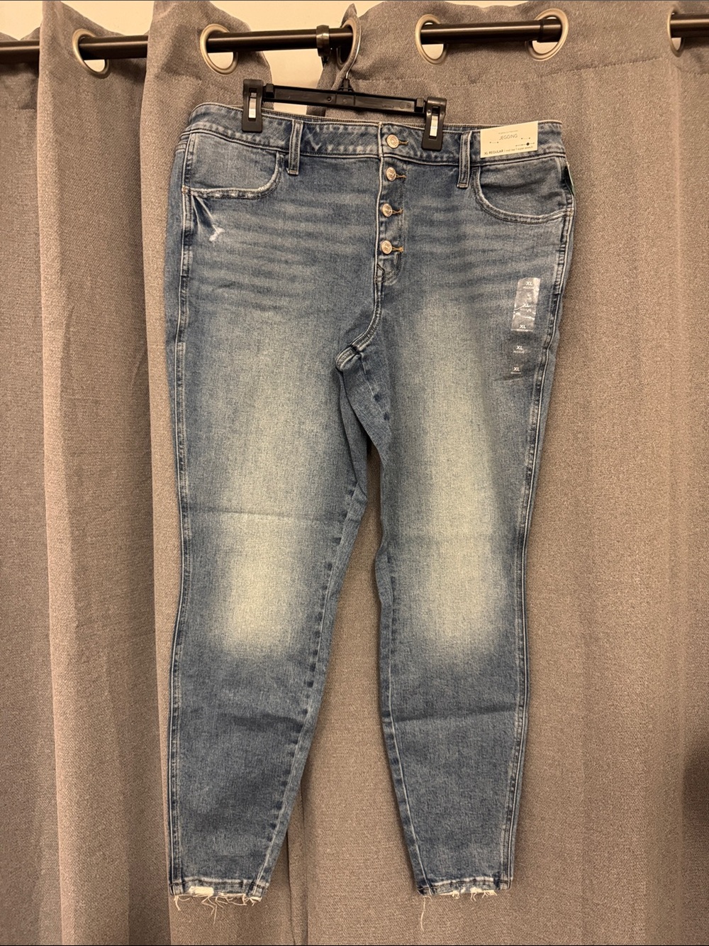 Maurices High-Rise Button-Fly Women’s Jeans - Light Blue Wash